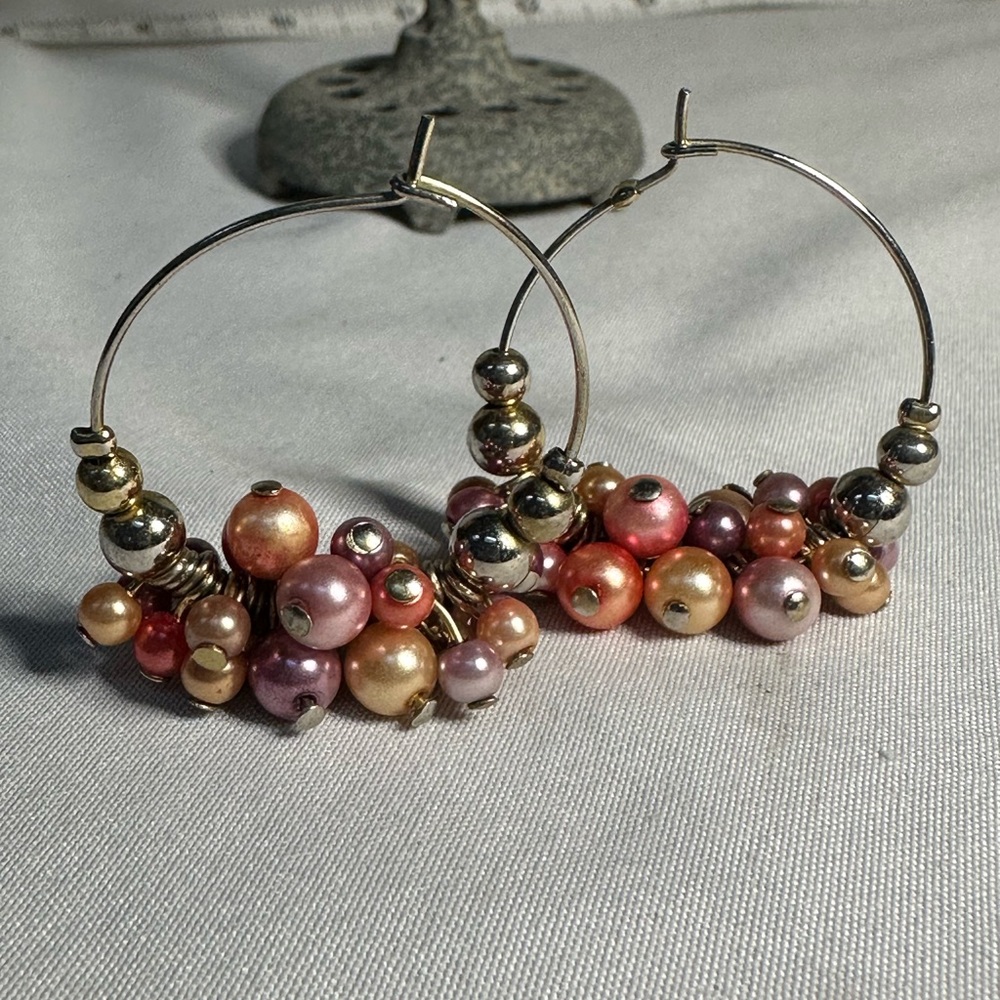 Pastel bead dangle infinity style earrings